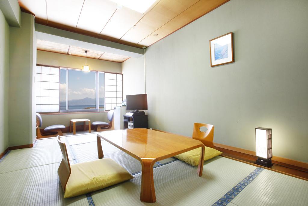 Ibusuki Seaside Hotel Exterior photo