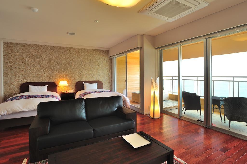 Ibusuki Seaside Hotel Exterior photo